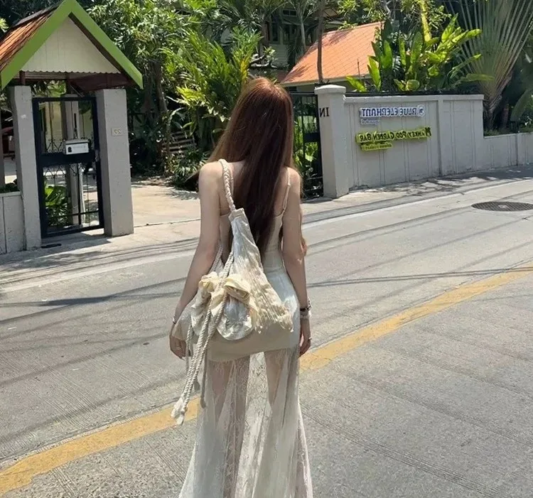 ชุดเดรสผู้หญิง สไตล์เรียบหรู สำหรับฤดูใบไม้ร่วง ผ้าทวีด ลายตารางสีตัดต่อ คอเต่าครึ่งตัว แต่งผ้าแบบแพทช์เวิร์ค ทรงเอไลน์ สีขาว เหมาะสำหรับงานรับปริญญาและใส่ทำงาน