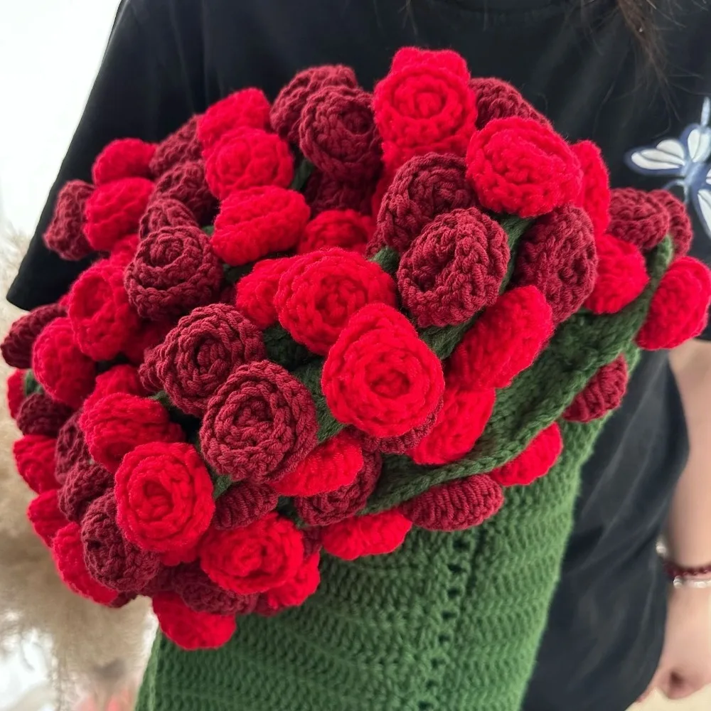 

Fake Flo Green Rose Bouquet Blanket Crochet Fashion Rose Nap Blanket Finished Soft Flower Hugging Blanket Birthday Gift