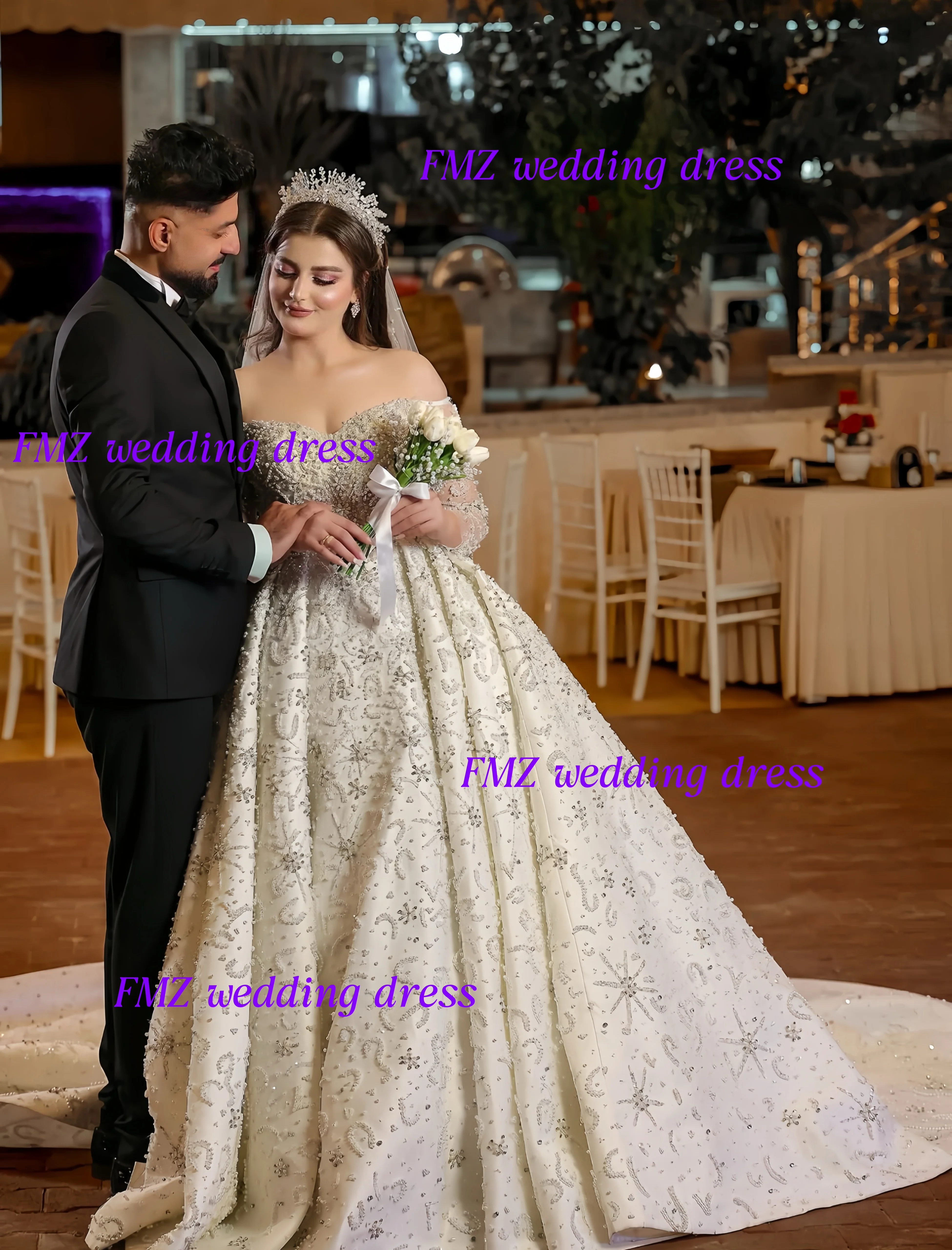 Customzied Sweet collar long-sleeved Ball Gown beaded luxury wedding dress vestidos de novia amanda novias amanda novias officia