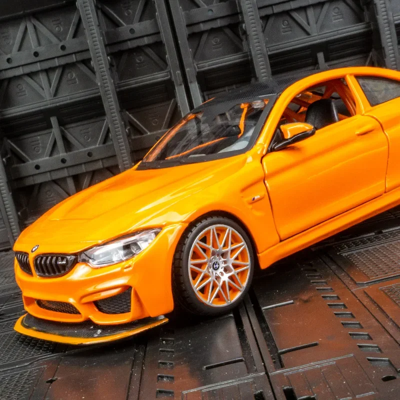 1:24 BMW M4 GTS sports car model revision car model metal static ornaments gifts for boyfriend children toys