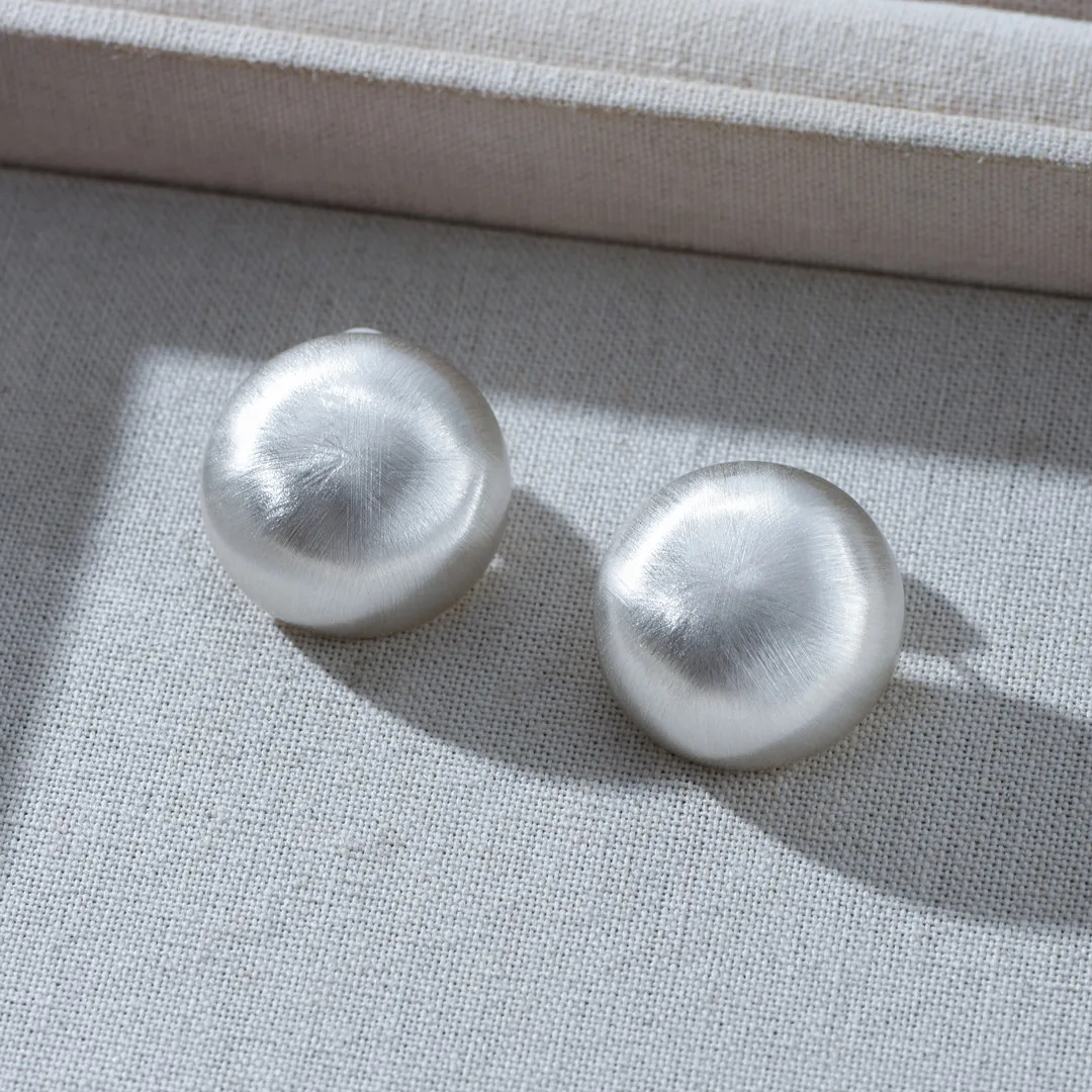 

Fashion Round S925 Silver Needle Earrings Women Elegant Jewelry