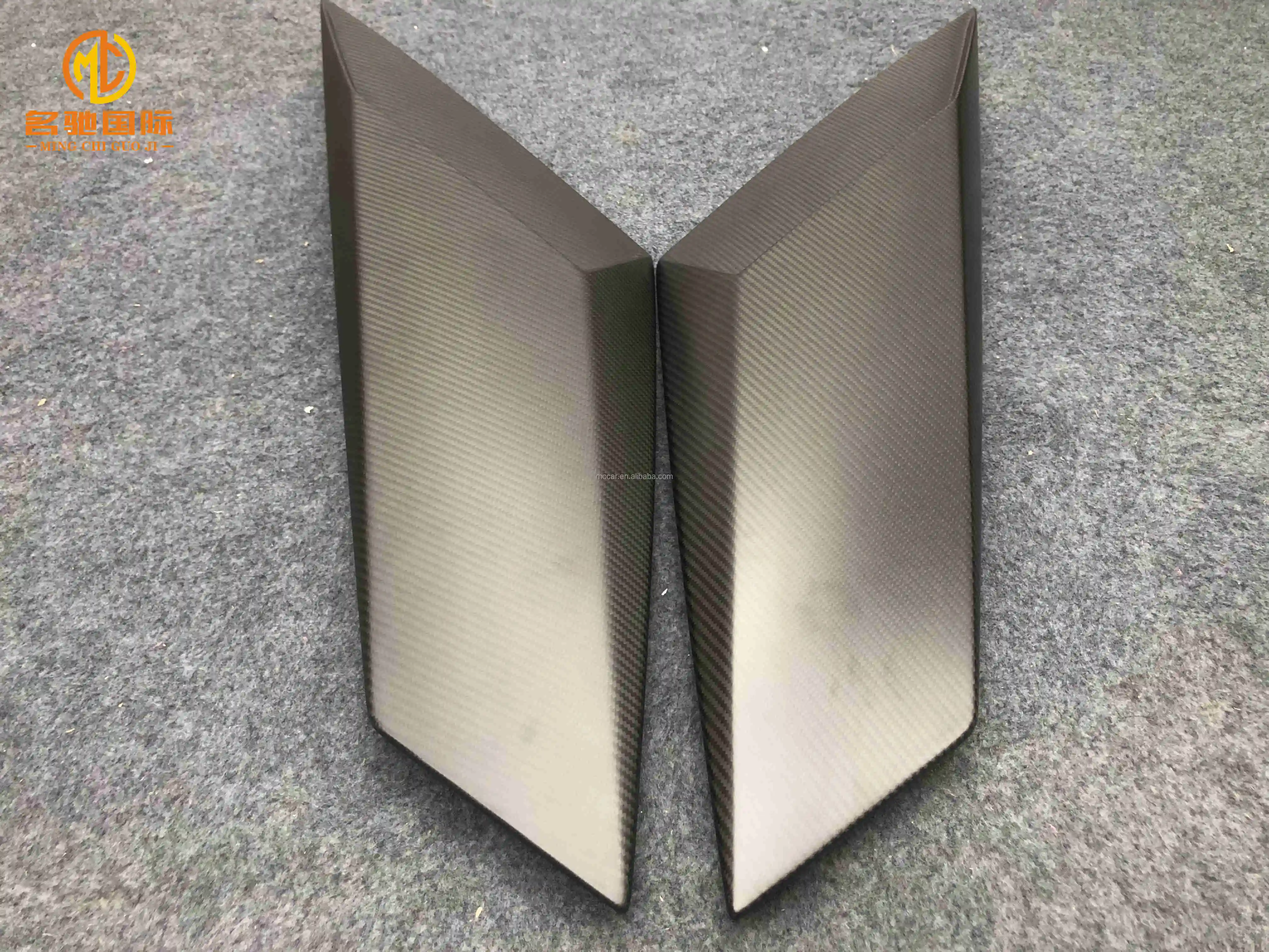 ماتي عالية الجودة نافذة جانبية خلفية الديكور لامبورغيني LP700 LP720 LP750 ألياف الكربون فتحات الهواء الخلفية