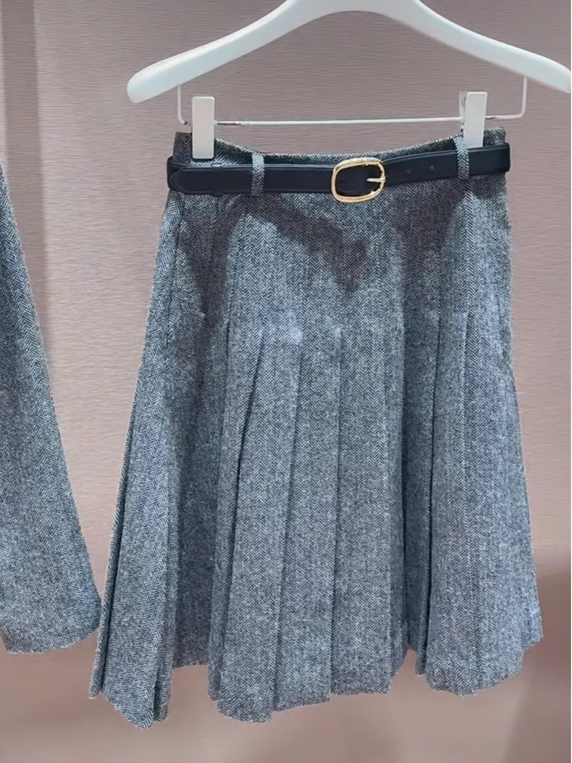 

Heidd ey Herringbone High Waist Midi Skirt Ci Commute Polyester Fiber Stand Fit Autumn 2025 Ladies Pleated Skirt