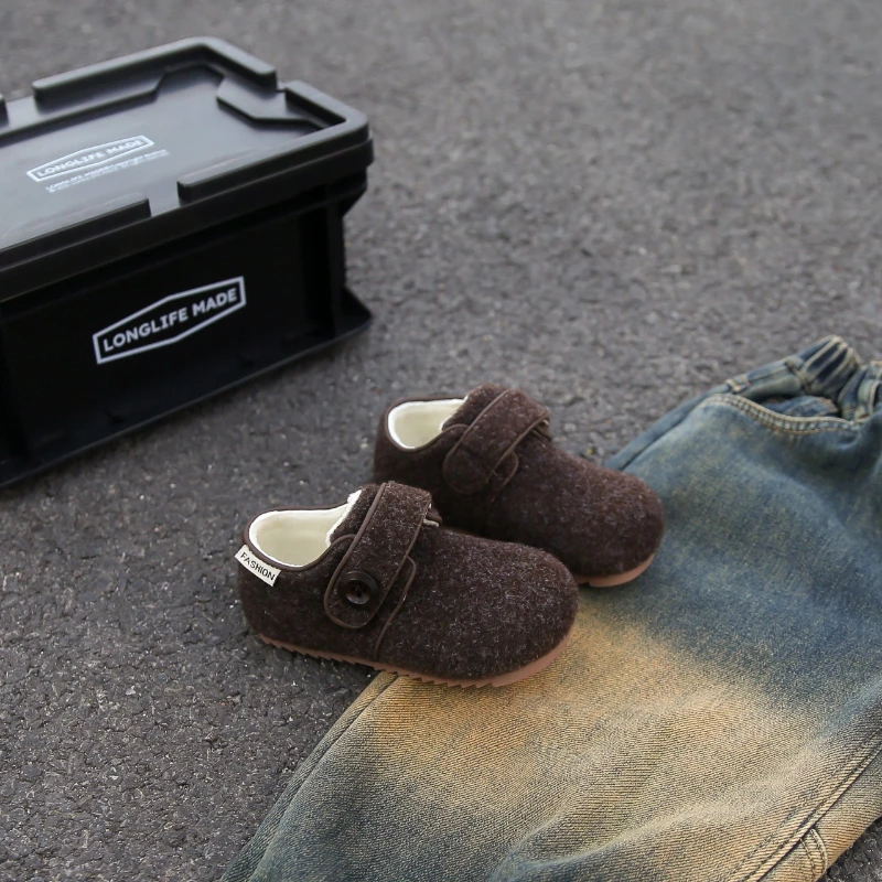 

Children Fur Suede Flats Slippers Platform Mules New 2025 Winter Fashion Short Plush Cotton Shoes Trend Casual Warm Slides