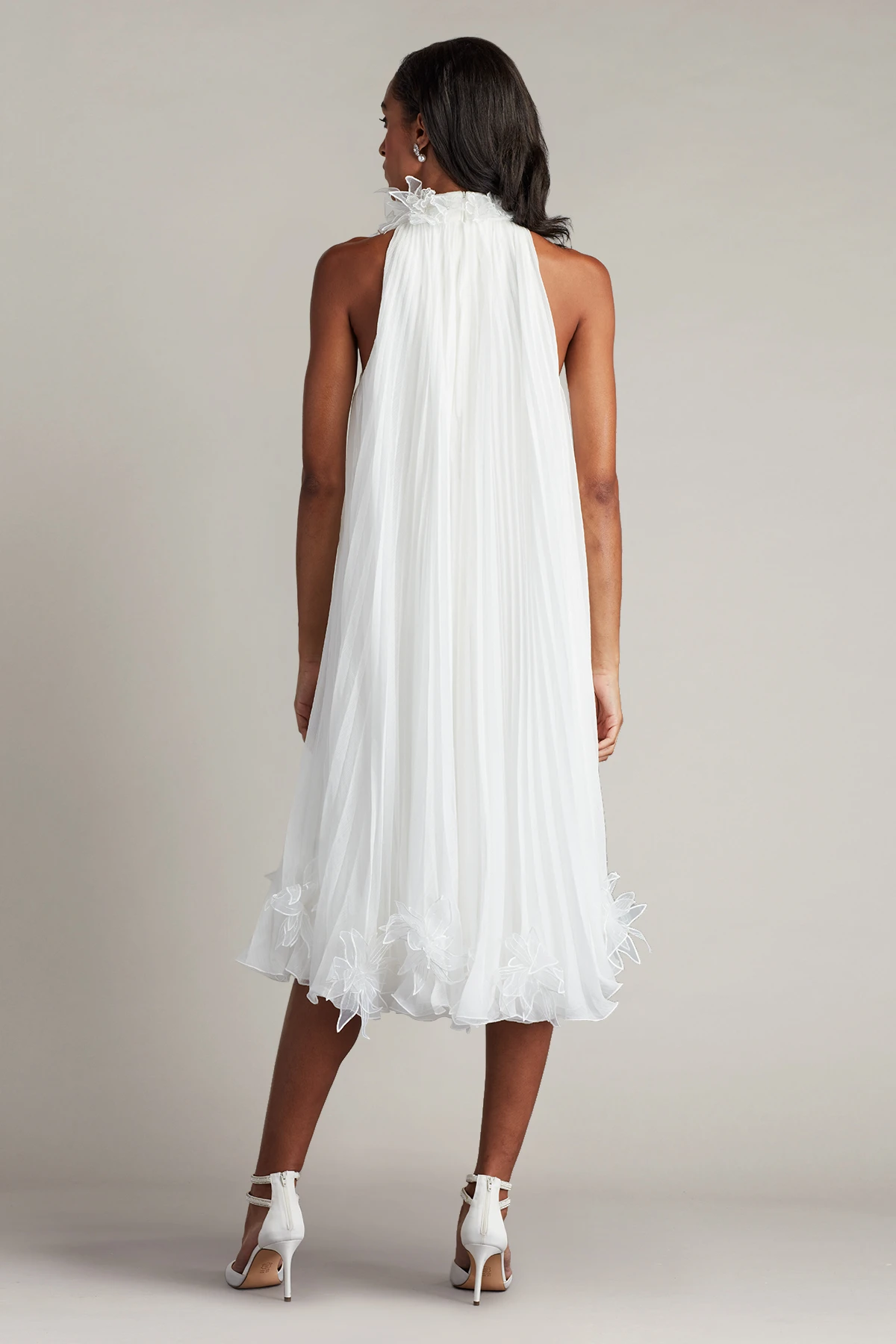 2025 zarte Blume Neckholder A-Linie Midi weibliche Partykleid elegante plissierte weiße Chiffon Frauen Maxikleider