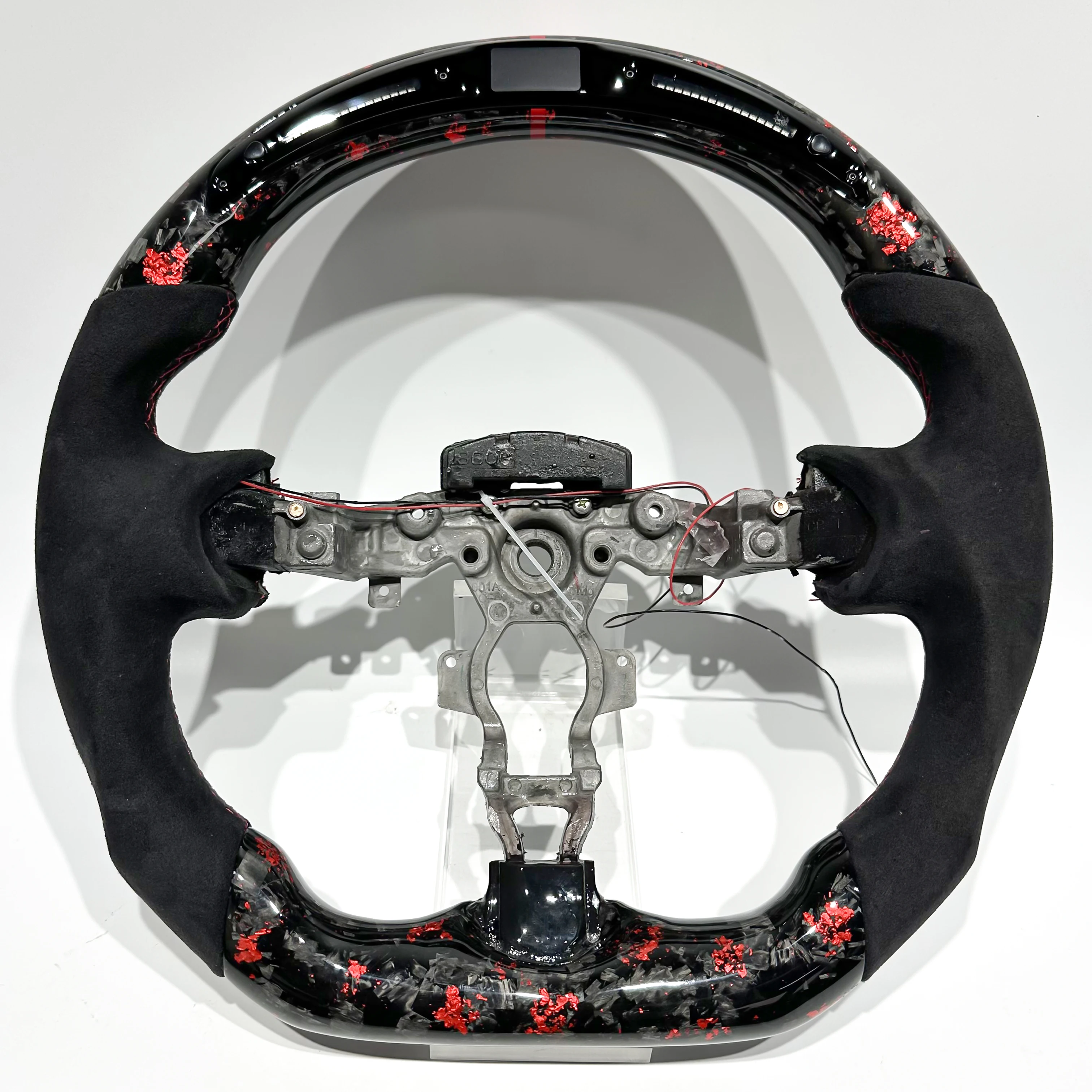 

Direct Replacement Carbon Fiber Steering Wheel for Infiniti G25 FX35