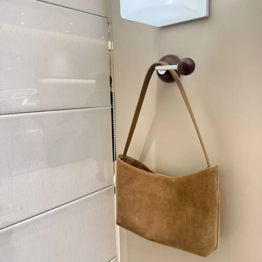 New Bucket Bag Large Capacity Single-shoulder Handbag Commuter Versatile Brown Texture Unique Fashion Simple Casual Daily