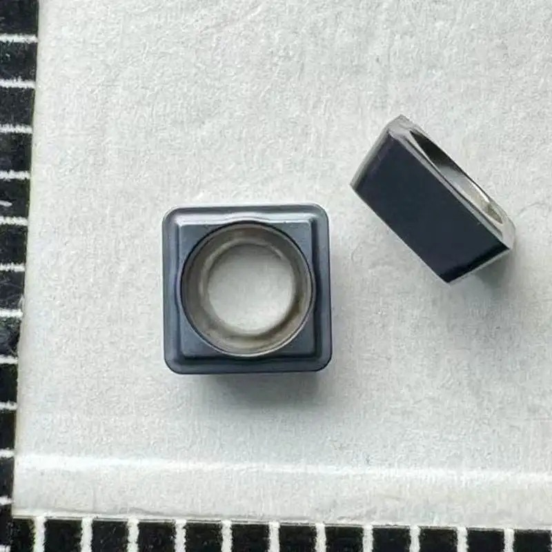 

SPMT030104 PD CNC Tools Turning Tools Processing Steel And Stainless Steel Parts