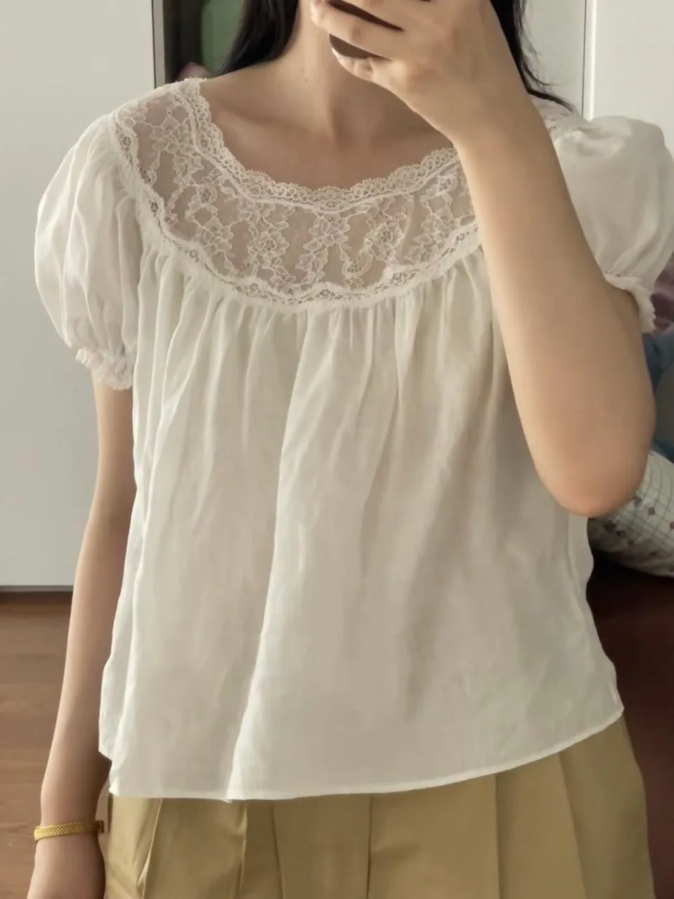 

100% Ramie Women Lace Spliced Shirt Round Neck Puff Sleeve Sweet Female Blouse Top