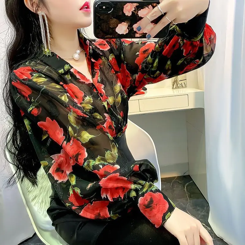 

Свободный повседневный шифоновый фонарь с цветочным принтом Све irt, женский весенне-осенний новый модный топ Lazy Sle, корейский тонкий топ...