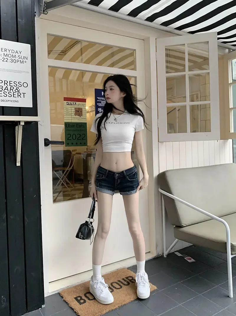 섹시한 낮은 상승 허리 여성 데님 반바지 패션 의류 2025 디자인 Jorts XL 하라주쿠 우아한 흐르는 여성 짧은 청바지 바지