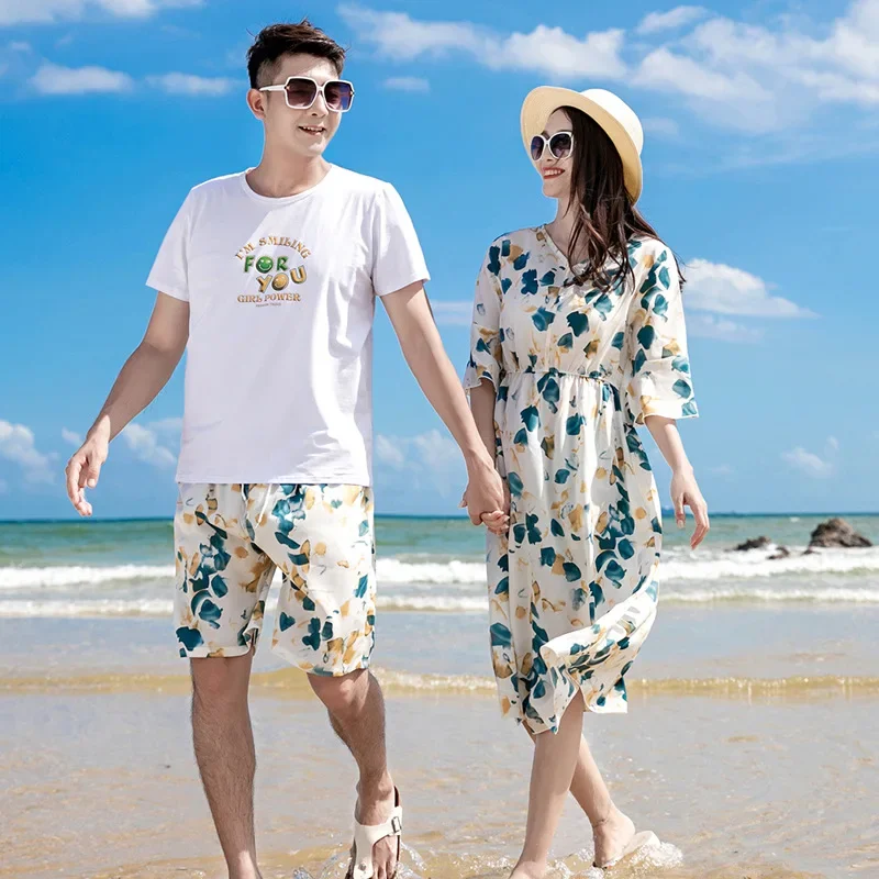 Resort Family Look Clothes Parents and Children Beach Clothing Mom and Daughter Equal Dresses Dad and Son T Shirt Two Piece Sets