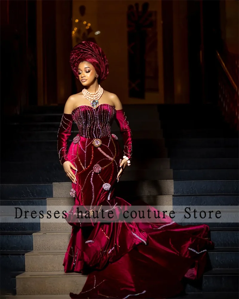 

Velvet Aso Ebi Beaded Appliques Evening Dresses 2025 With Gloves Tiered Sweetheart Mermaid Prom Dress Vestidos Customize