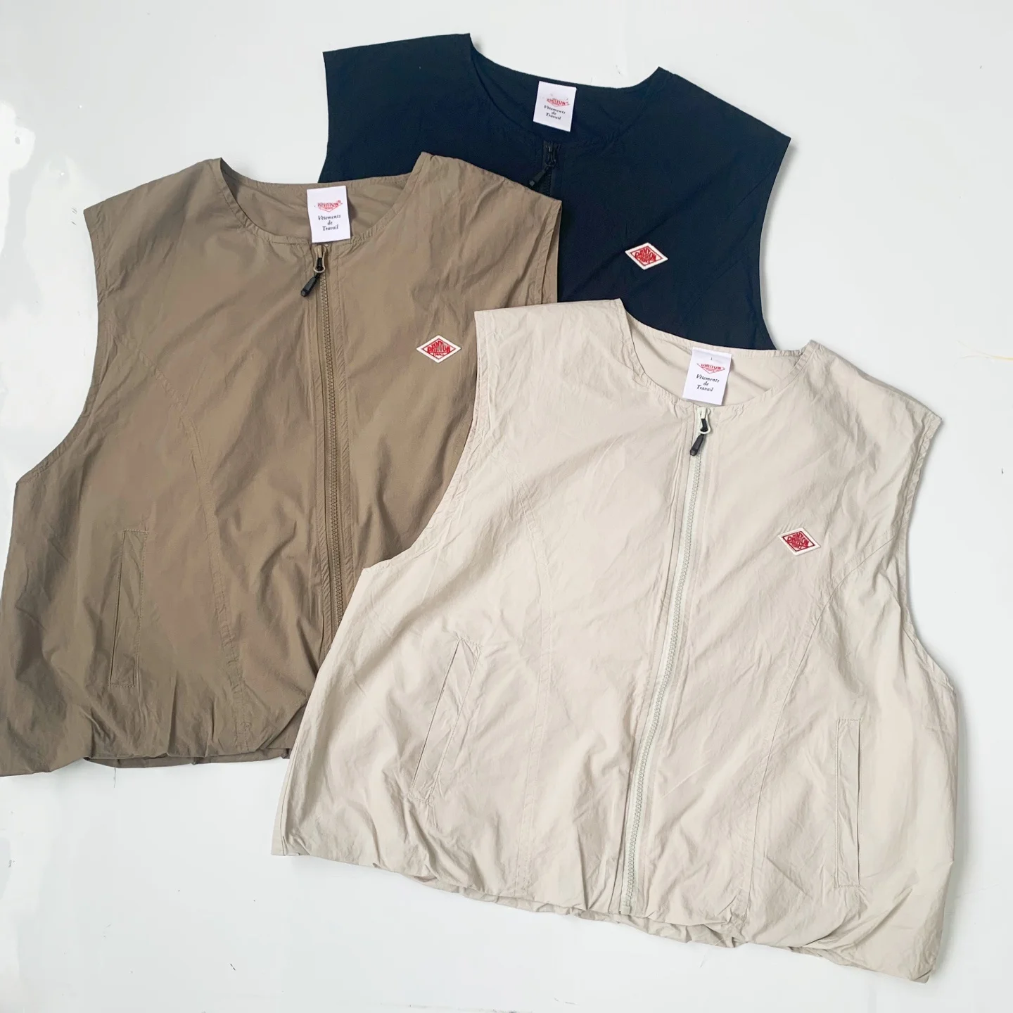 

Повседневный жилет на молнии с круглым вырезом, универсальный, простой дизайн, из смесового хлопка, женская куртка, коллекция Зима 2026, для носки в одиночку