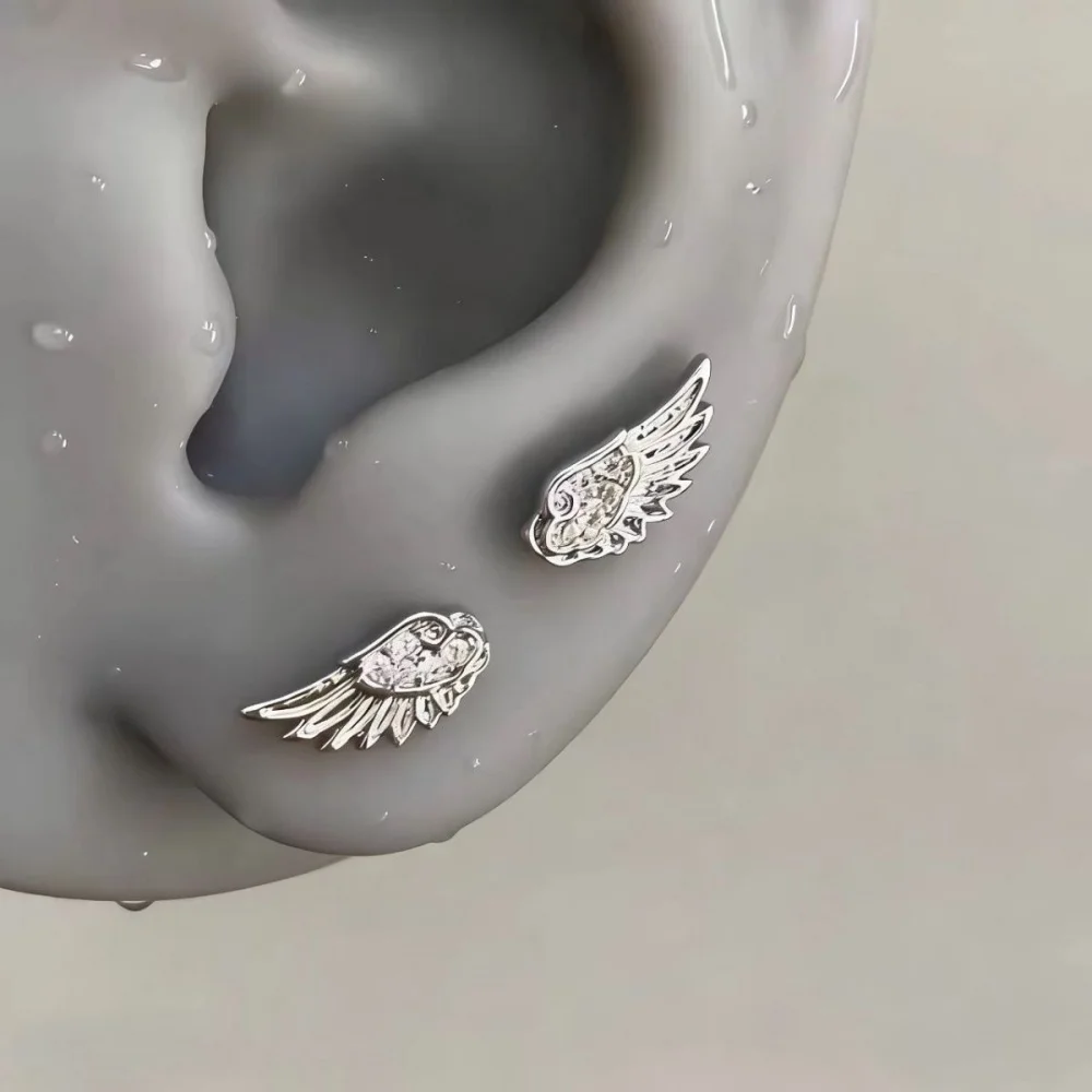 Edelstahl Mode Zirkon Flügel Ohrstecker für Frauen Männer Silberfarben Glänzende Kristall Kreative Engelsflügel Ohrstecker Schmuck – Detail 4