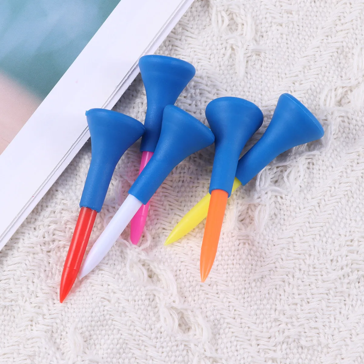 

5Pcs Golf Tees 5.4cm Professional Plastic Training Accessories Assorted Colors Compact Lightweight Training Tool for Indoor