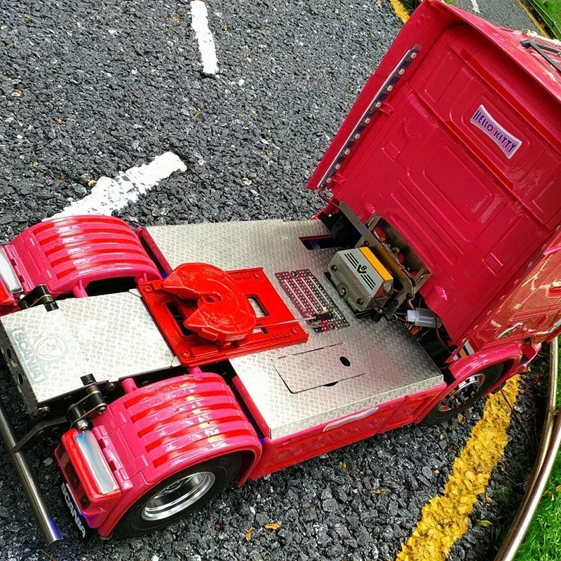 1 Uds. Placa de deslizamiento grande de Metal plateado de simulación para 1/14 Tamiya RC camión coche Scania R730 R620 R470 56323 piezas de juguete Diy