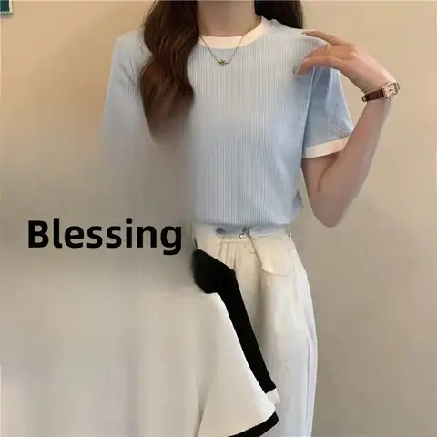 Slim Fit Short Sleeve T-Shirt Women's round Neck Korean Style Fashionable Versatile Top for Summer 2025 Trendy Pit Stripe Design