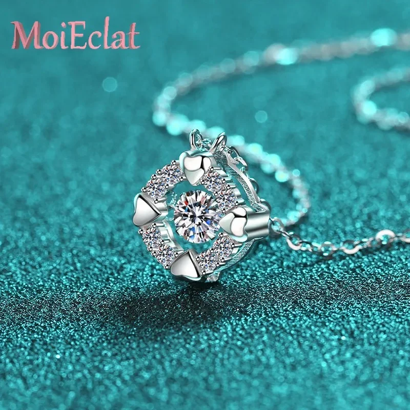 

Sweet 0.5ct Moissanite Necklace Love Wrapped Edge Pendants for Women, Platinum PT950 Clavicle Chain Fine Jewelry Collection