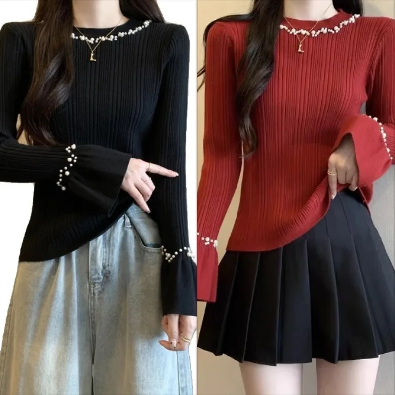 

Hepburn Style Knitted Sweater Women Slim Flare Sleeve Beaded Base Pullover