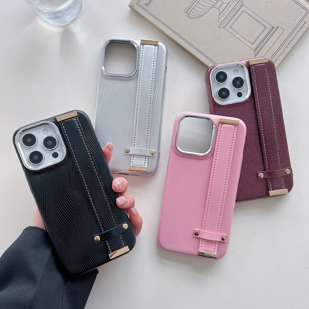 

Кожаный чехол для телефона с зубочисткой и ремешком на запястье для iPhone 16, 15, 14 Plus 13, 12 Pro Max 11, металлический чехол с рамкой для камеры в стиле ретро