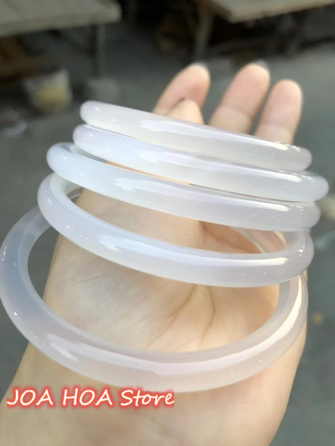 

New Natural High-Ice Jade Bracelet Elegant Fashion Handring Delicate Ice-Transparency Quality Bangles Beautiful Stylish Jewelry