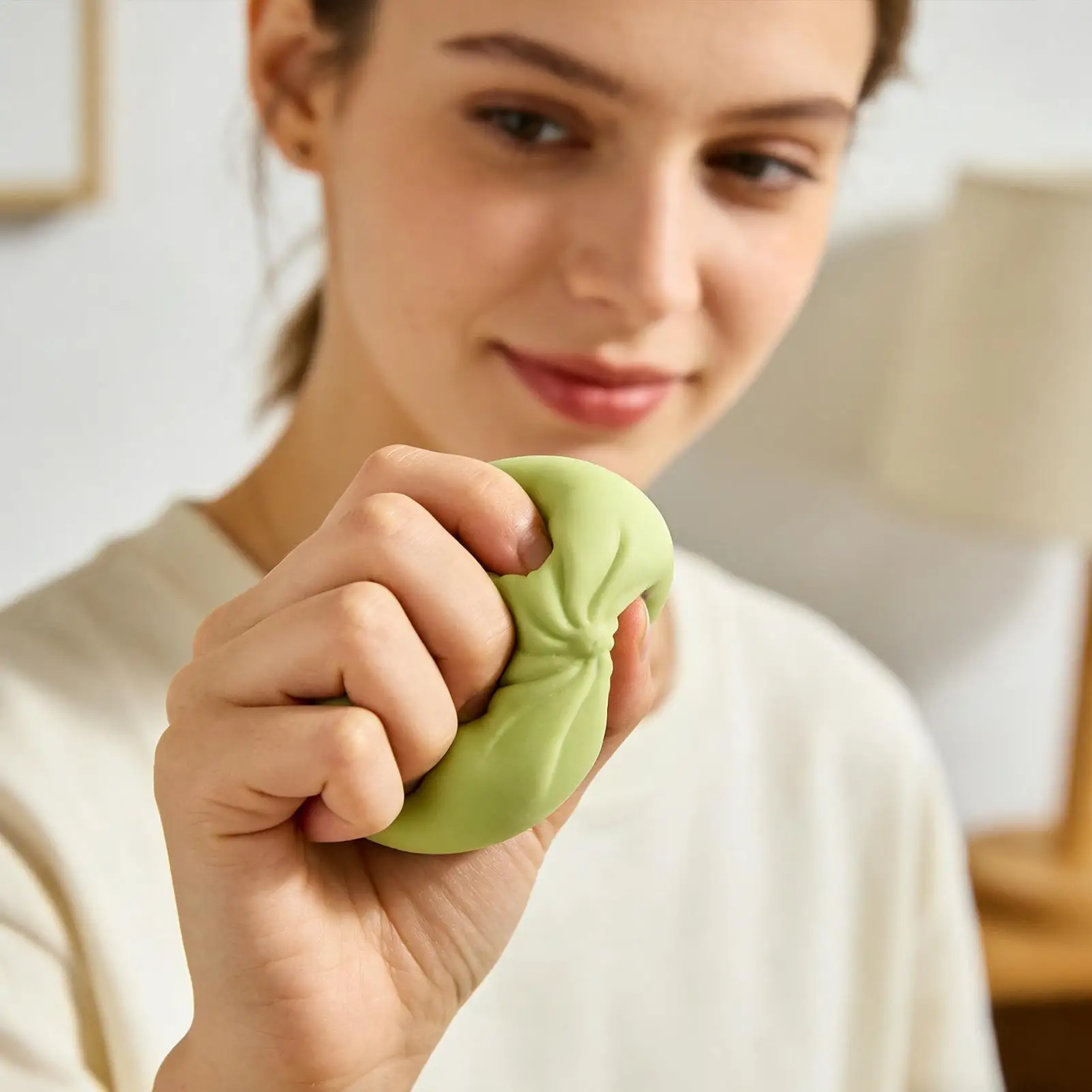 Kids Sensory Squeeze Toy realistic Rebound Calming Steamed Bun Sensory Squeeze Toy Giant soft steamed bun stress-relieving toy