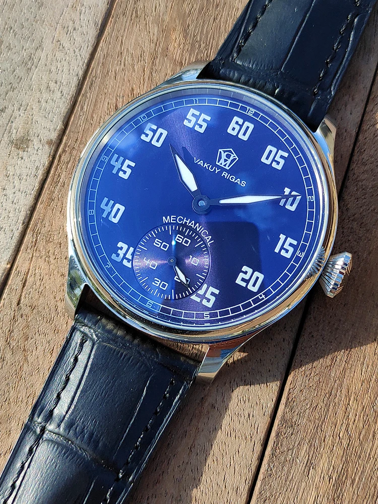 Механические немецкие военные часы