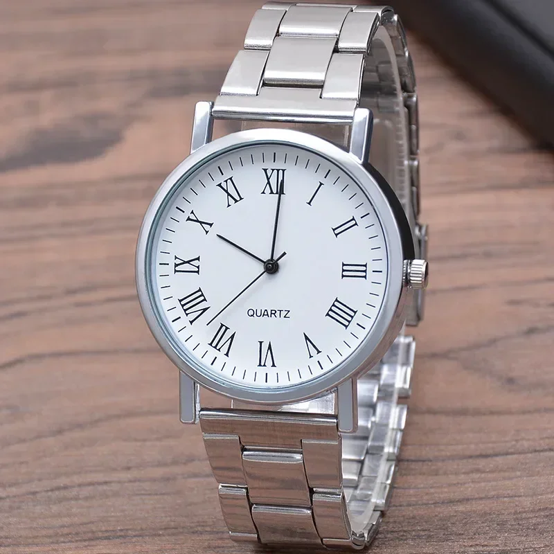 Reloj analógico de cuarzo con tres ojos falsos para hombre, cronógrafo de acero inoxidable, estilo informal, para negocios