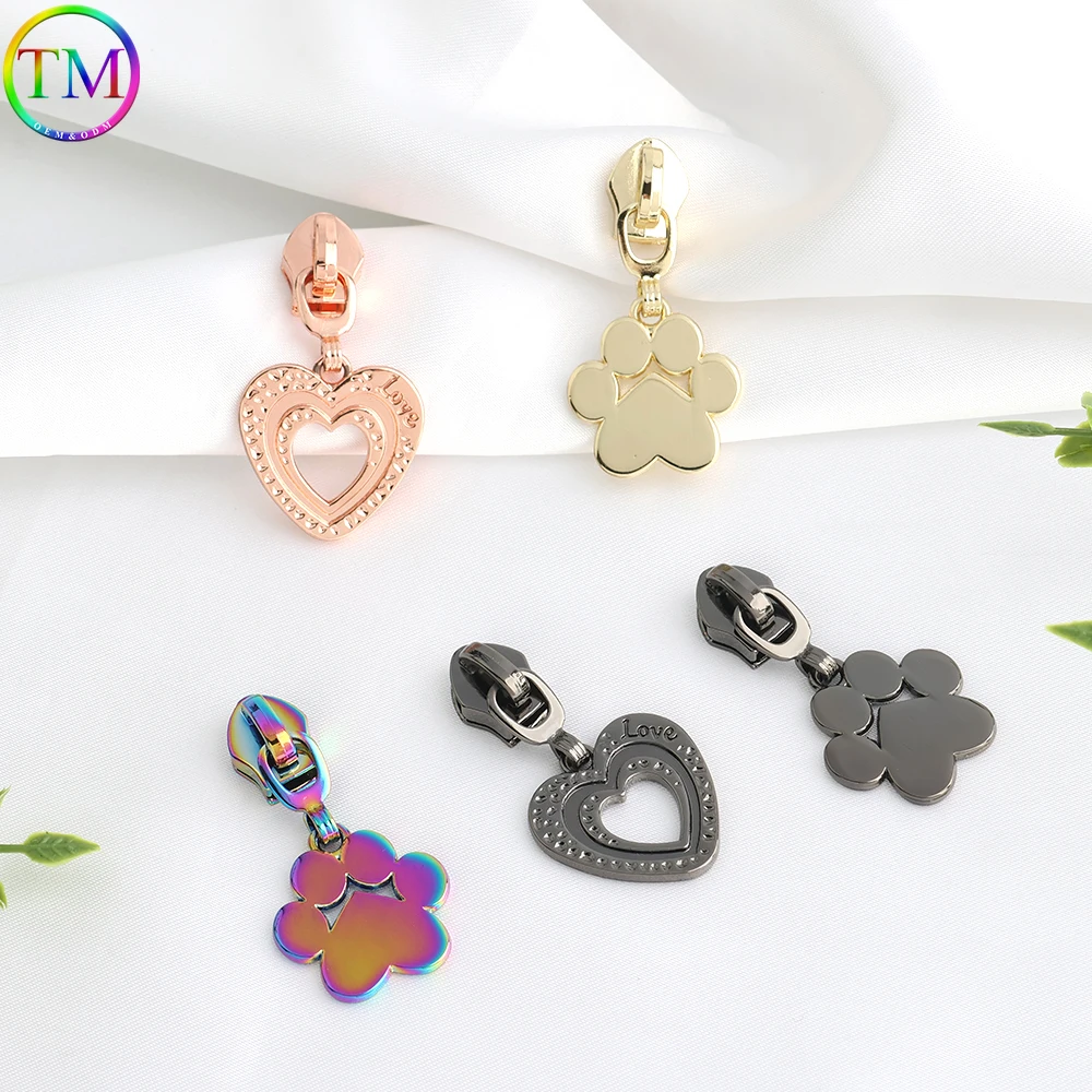 

10/30pcs #5 Nylon Zipper Sliders Love Heart Design for Bags Clothes Backpack Zip Repair Replacement Puller DIY Accessories