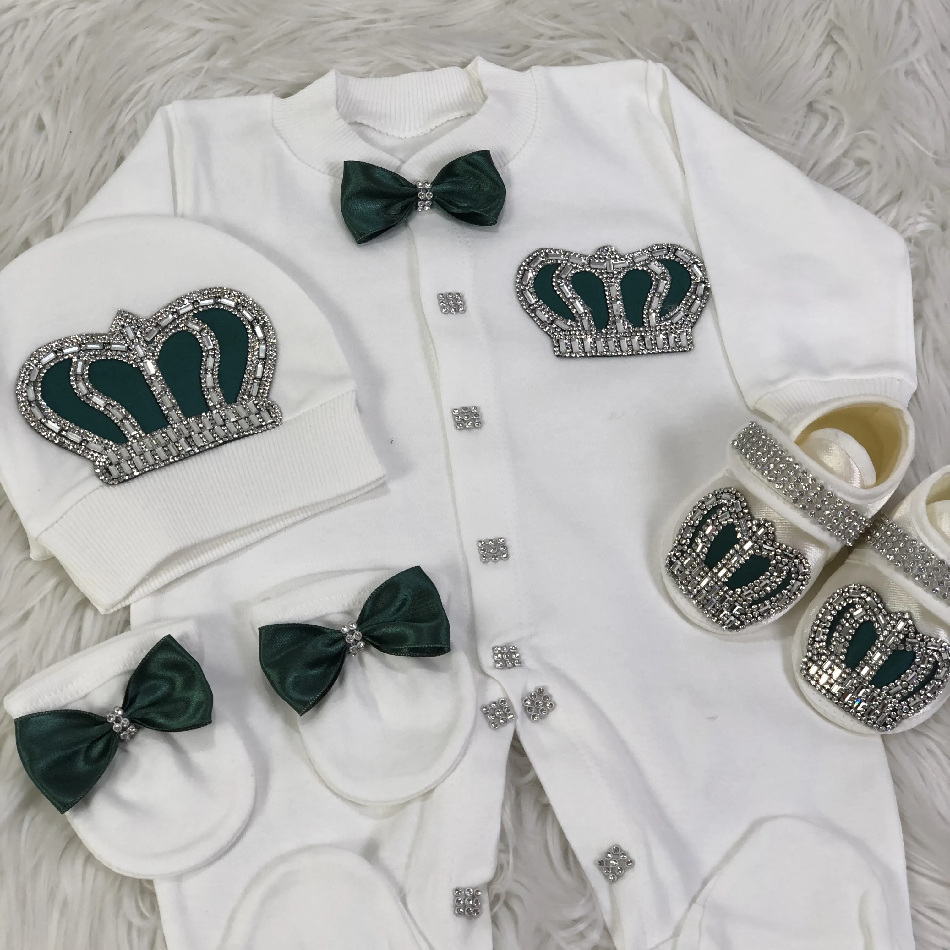 Dollbling Emerald Gold Crystal Luxury Baby Bling Romper Set My 1st Christmas Photography 4pcs Romper Hat Mittens Shoes Set