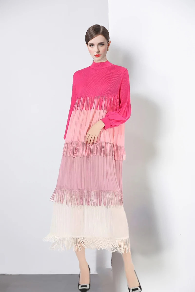 Miyake Dreifarbiges Kleid mit schwerer Quaste, Stickerei, plissiertes Design, lockere Passform, hochmodische Couture-arabische Robe 2025, Femme