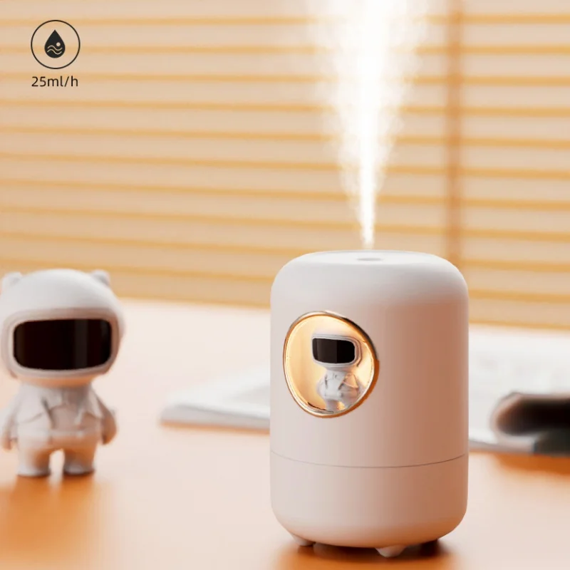 Umidificatore d'aria astronauta 300ml umidificatore domestico carino con luce notturna