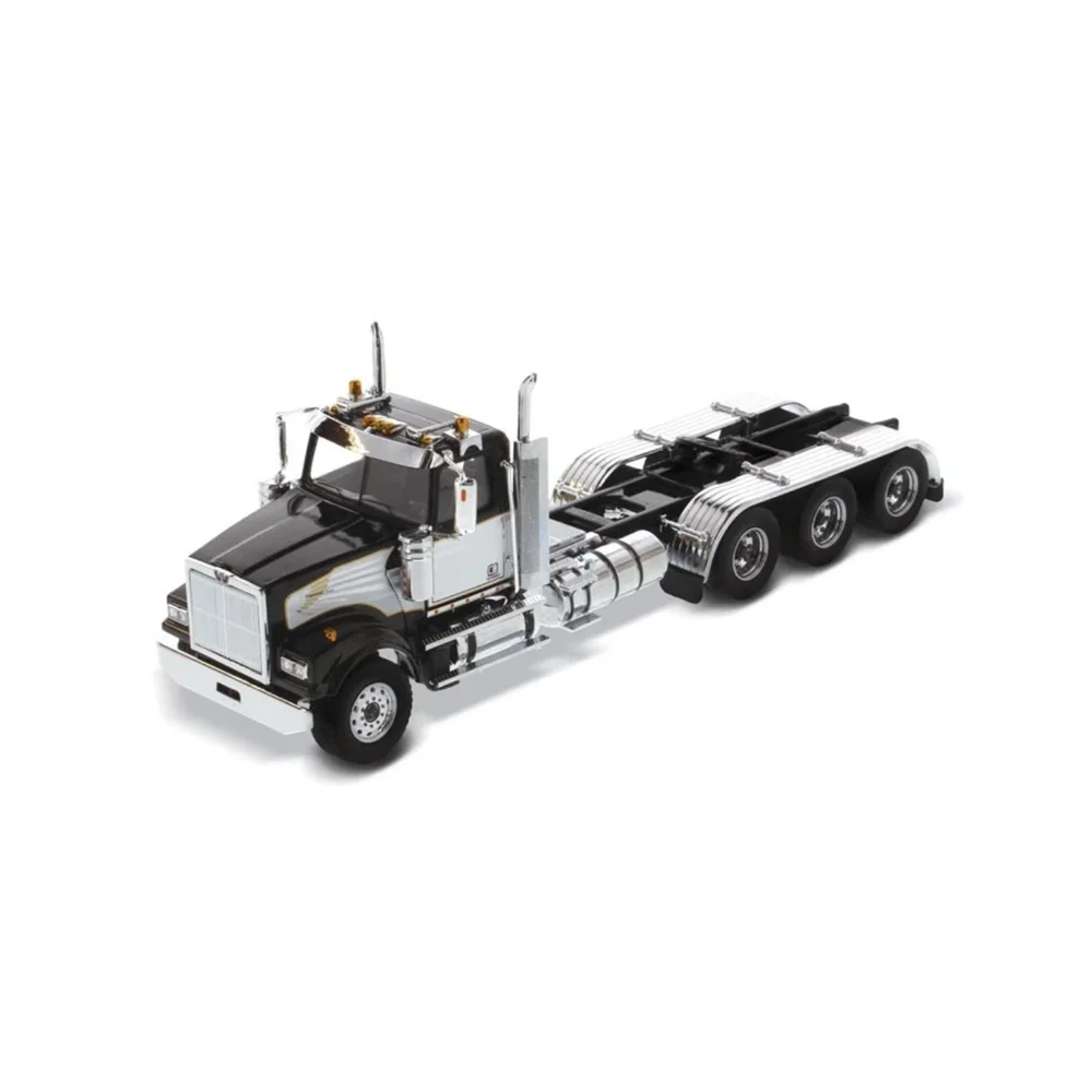

1:50 DM 71066 4900 sf day cab tridem tractor Scene matching with home decor Boys' and children's toy gifts