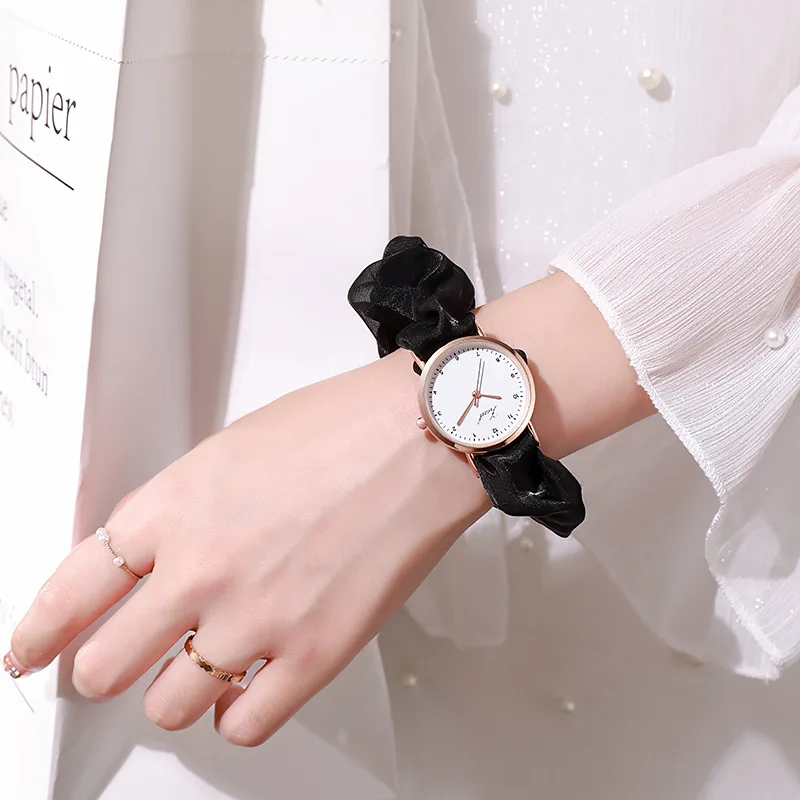 Montre Femme Creative Ribbon Women\'s Quartz Watches Ladies Color Fabric Belt Wristwatch for Women Stylish Dress Reloj Mujer