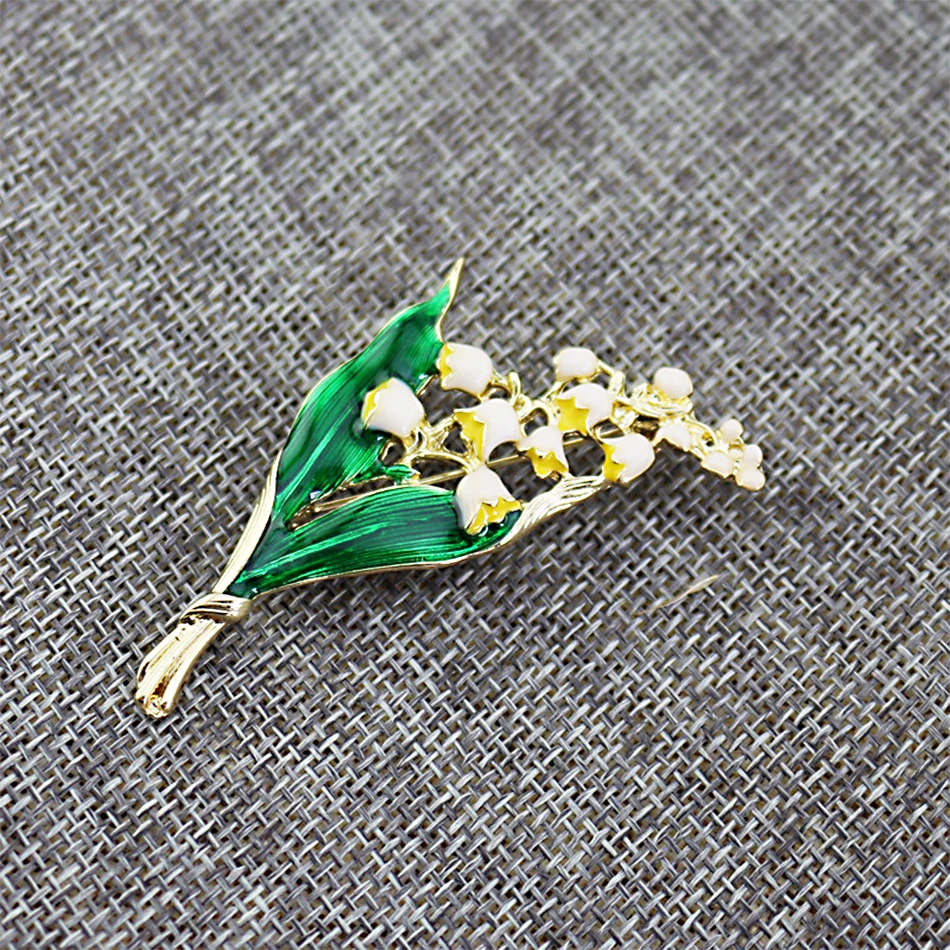 Elegant Vintage Enamel Flowre White Golden Plated Metal bell orchid Brooches Suit Dress Coat Women Brooch Pin