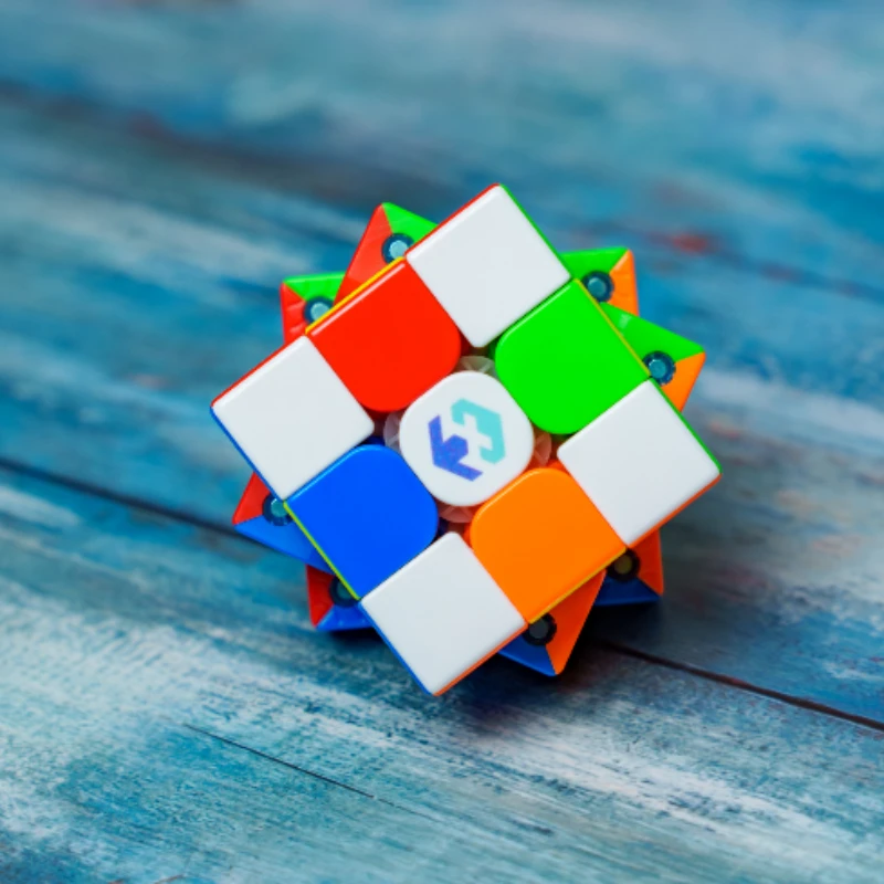 Tianma X3 Single Magneto-optical Jigsaw Puzzle Toy Cube Smooth Jigsaw Unique Magnetic Gift Mute Zero Delay Rotation Super Fast.