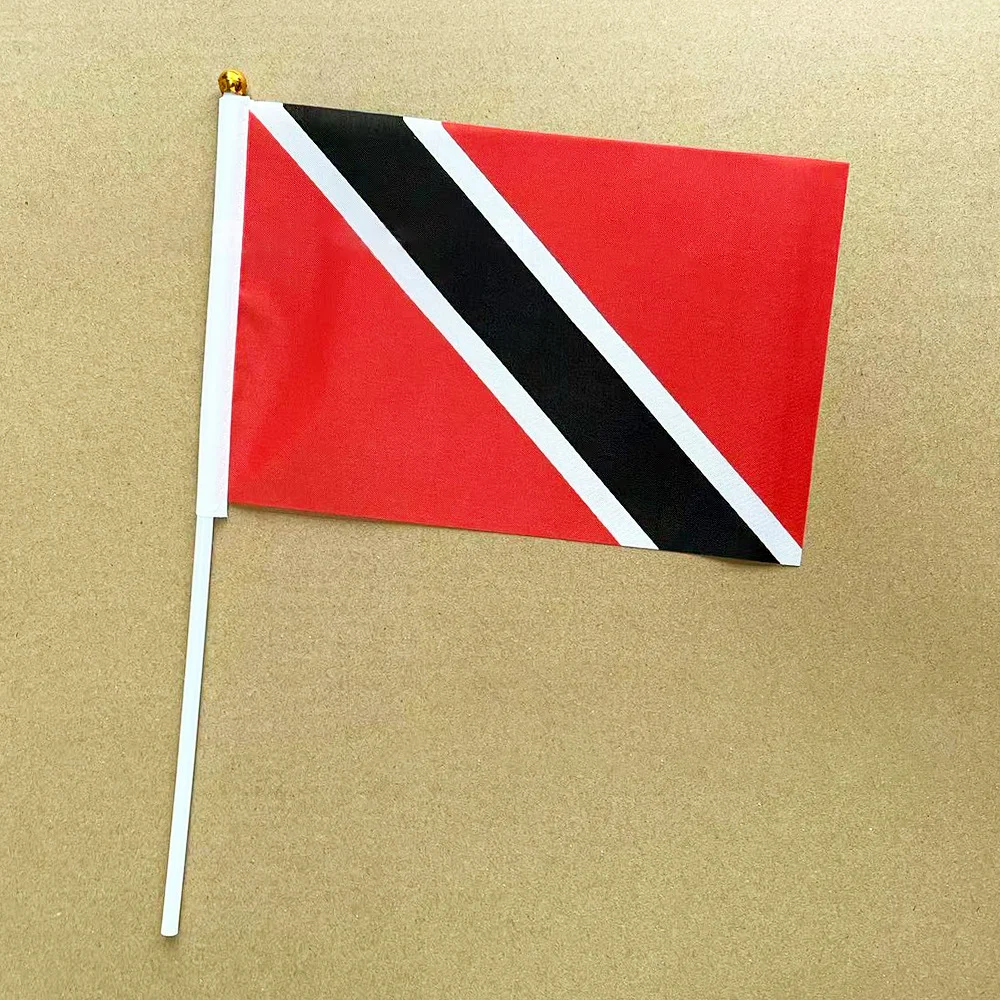 EOODLOVE 10/20/50pcs Trinidad and Tobago Handheld Flags, 14*21cm with Plastic Flagpole, Sports Decoration Flags