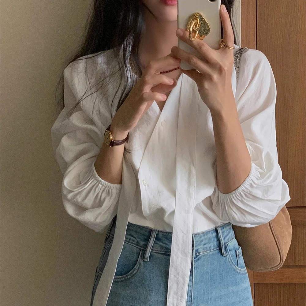 Elegant Casual V-Neck Bubble Sleeve Shirt Women's Loose Fit French Style Hanging Neck Sash Regular Thickness Long Sleeve Shirt
