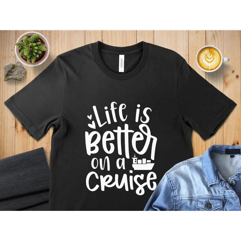

Жизнь лучше на круизе Футболка Fun Vacation Lover Nautical Theme Ship Apparel