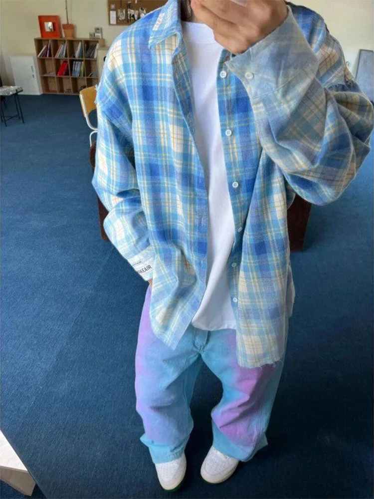 

American Retro Blue Plaid Long Sve irt Men's Japanese Sle Youthful Outerwear Collared Jaet Couple's Outfit irt