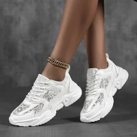 Baskets blanches, chaussures de sport décontractées, chaussures de voyage, chaussures de ville, chaussures de randonnée en plein air, chaussures de course antidérapantes et respirantes 5