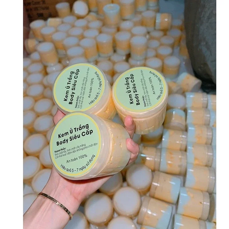 

Vietnam Brightening Body Lotion Hydrating Moisturizing Lightening kem cot thai cao cap u trang manh tham nhanh xanh 200g