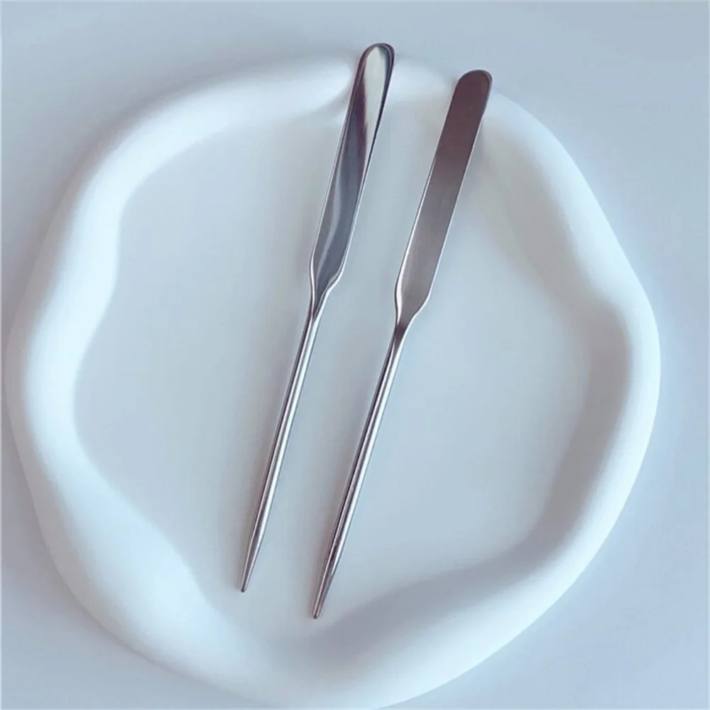 2 قطعة ماكياج الحبر خلط خلط عصا كريم الأساس خلط مستحضرات التجميل أدوات مكياج الفولاذ المقاوم للصدأ لوحة صينية قضيب مجموعة ملعقة #4