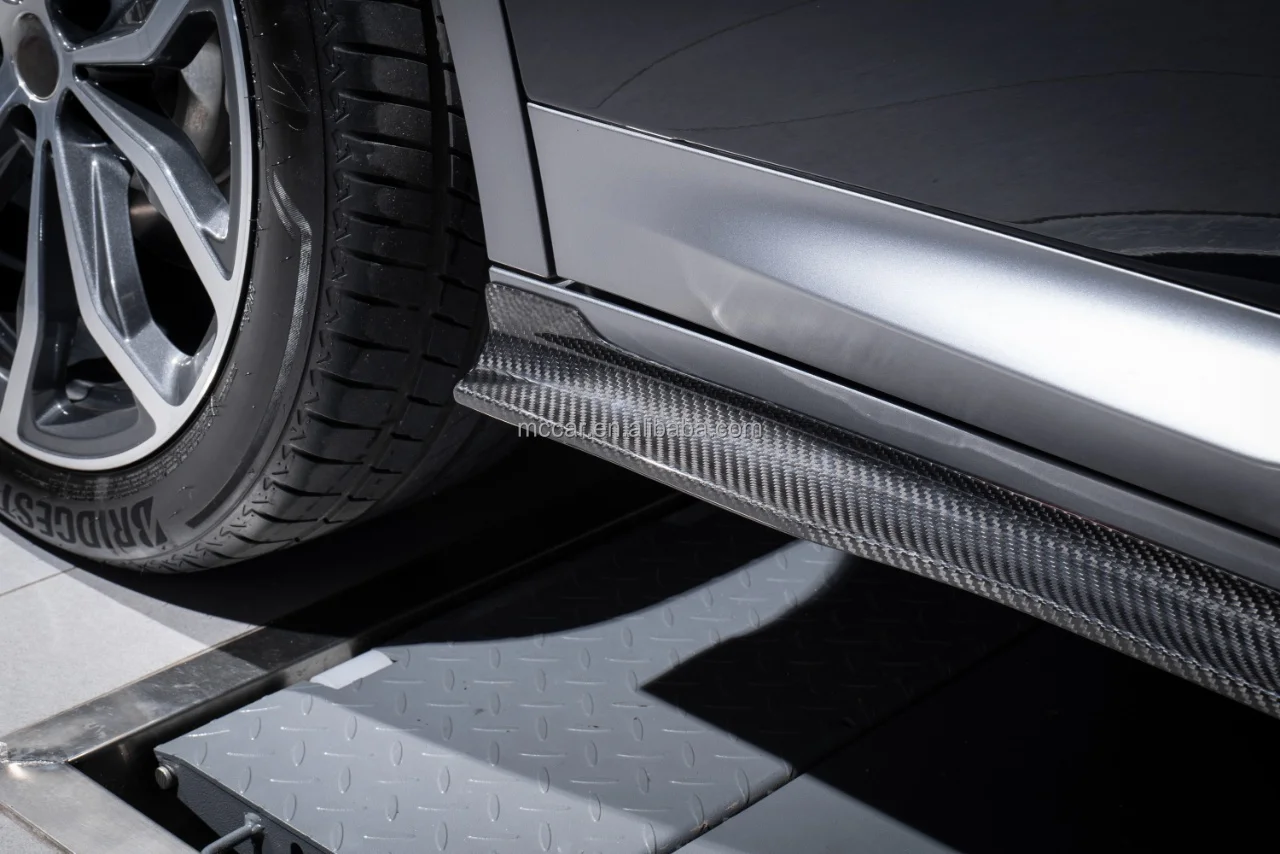 High Quality Dry Carbon Fiber Side Skirt For BMW X3 G01 X4 G02 Car Bumper Side Skirts Rocker Panels