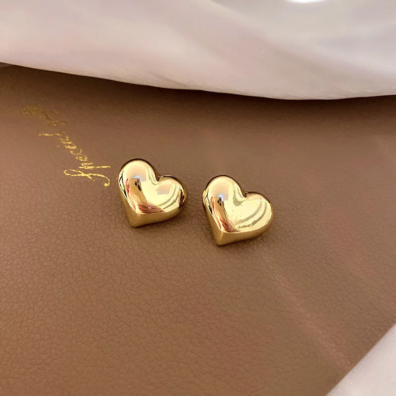 Cubic Gold Silver Color Heart Metal Stud Earrings for Women Simple Fashion Personality Temperament Versatile New in Ear Jewelry