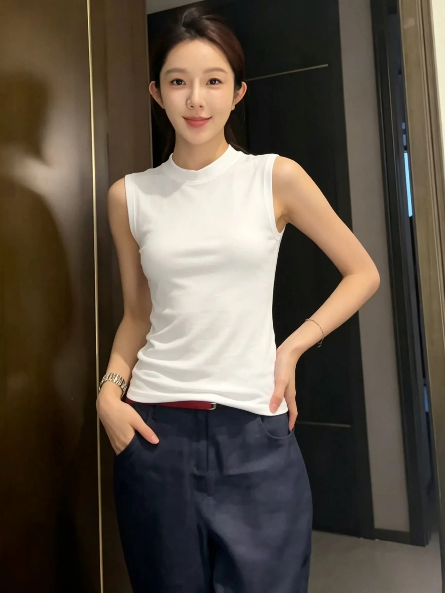 Dongda Gate Casual Style round Neck Vest T-Shirt Autumn New High End Women's Fashion Top Sweat Absorbent Breathable Cotton Blend