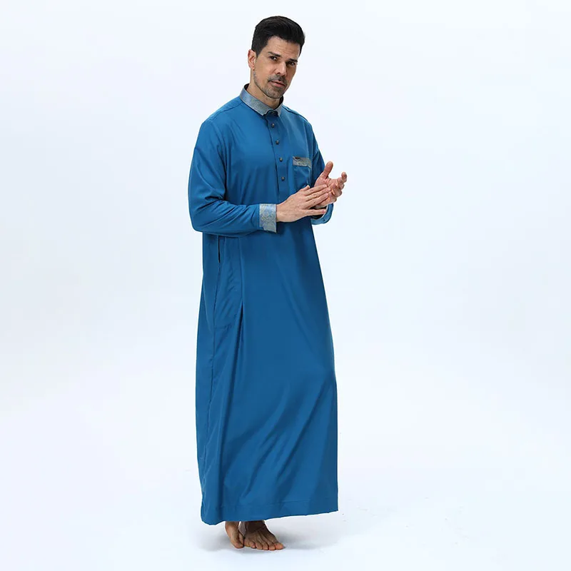 Vestaglie musulmane da uomo Medio Oriente Arabo Abbigliamento islamico Risvolto ricamato di fascia alta Jubba Thobe Tinta unita Abiti lunghi larghi