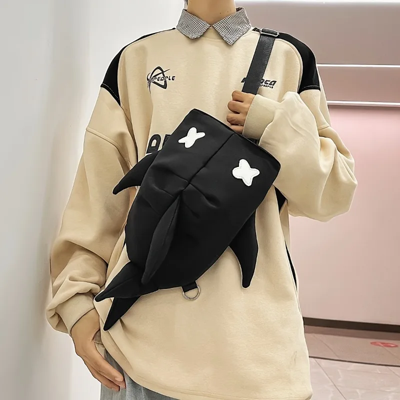 

Japanese New Shark Backpack, Versatile Large Capacity Backpack for Couples, Men's Casual Travel Trend Shoulder Bags