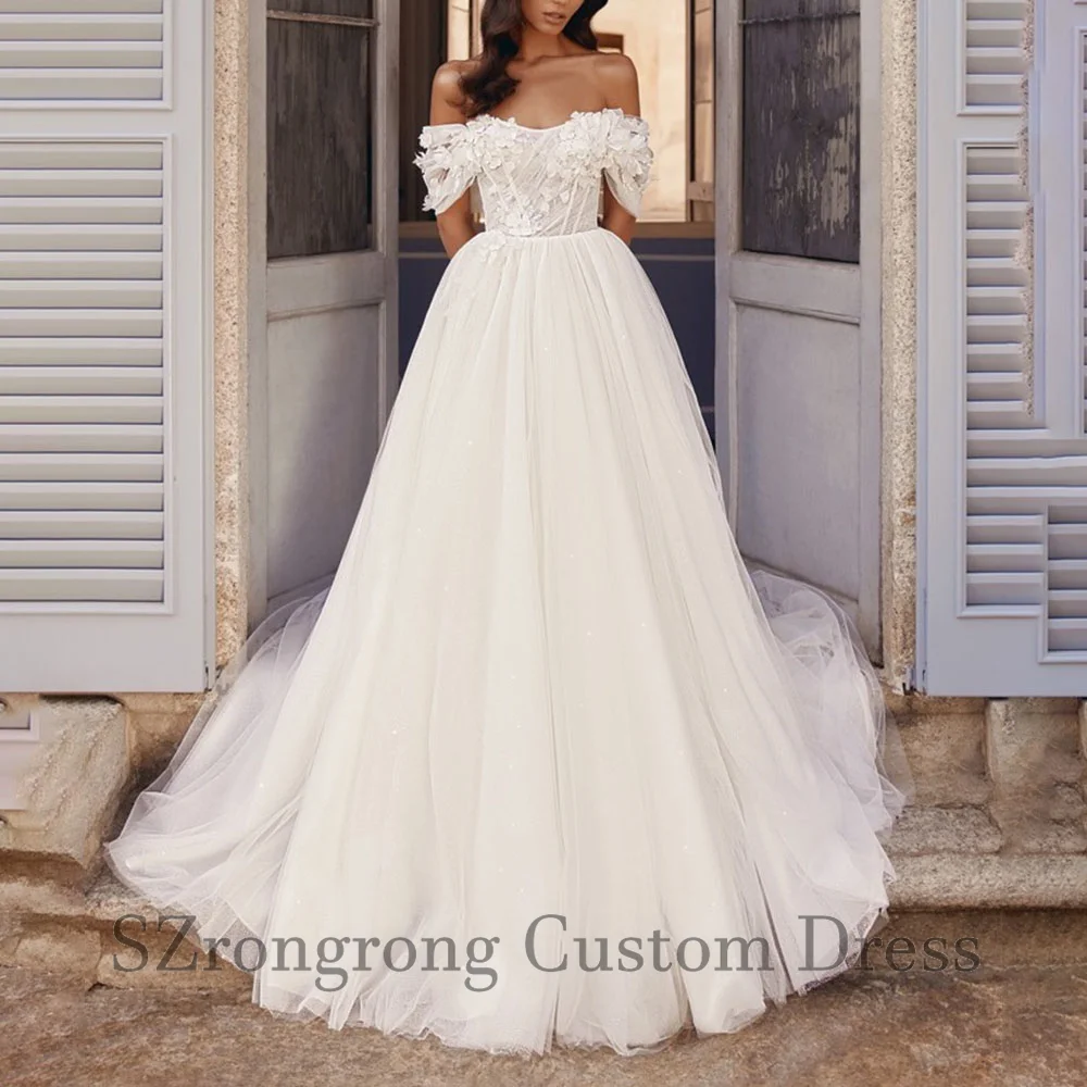 

Princess Off Shoulder Tulle Princess Wedding Gown Lace up Back Floral Appliques Lace Bridal Dress with Sweep Train Customized